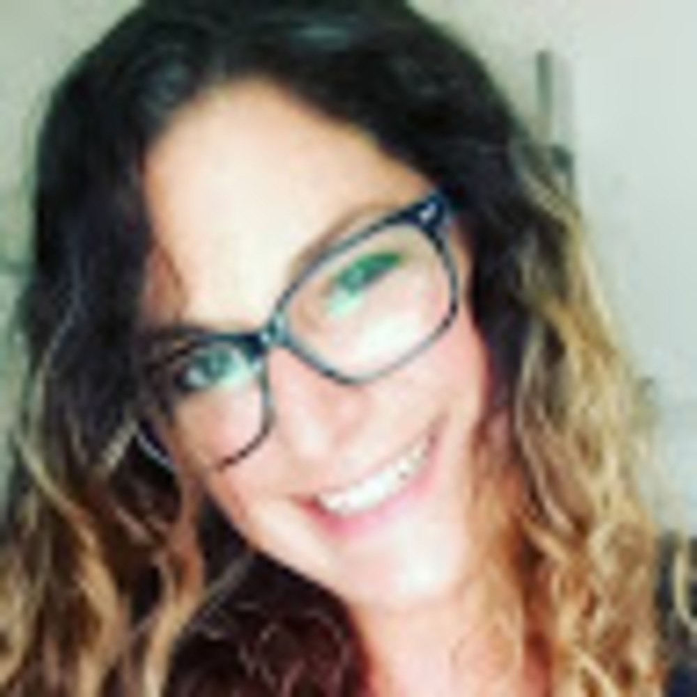 Meet your Posher, Alicia
